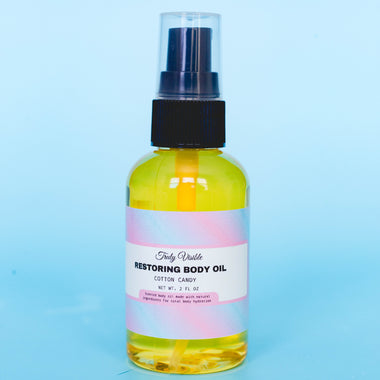 Our MINI Restoring Body Oil carries all the nourishing benefits of a full-sized oil in a convenient, on-the-go bottle. Its fast-absorbing formula instantly hydrates